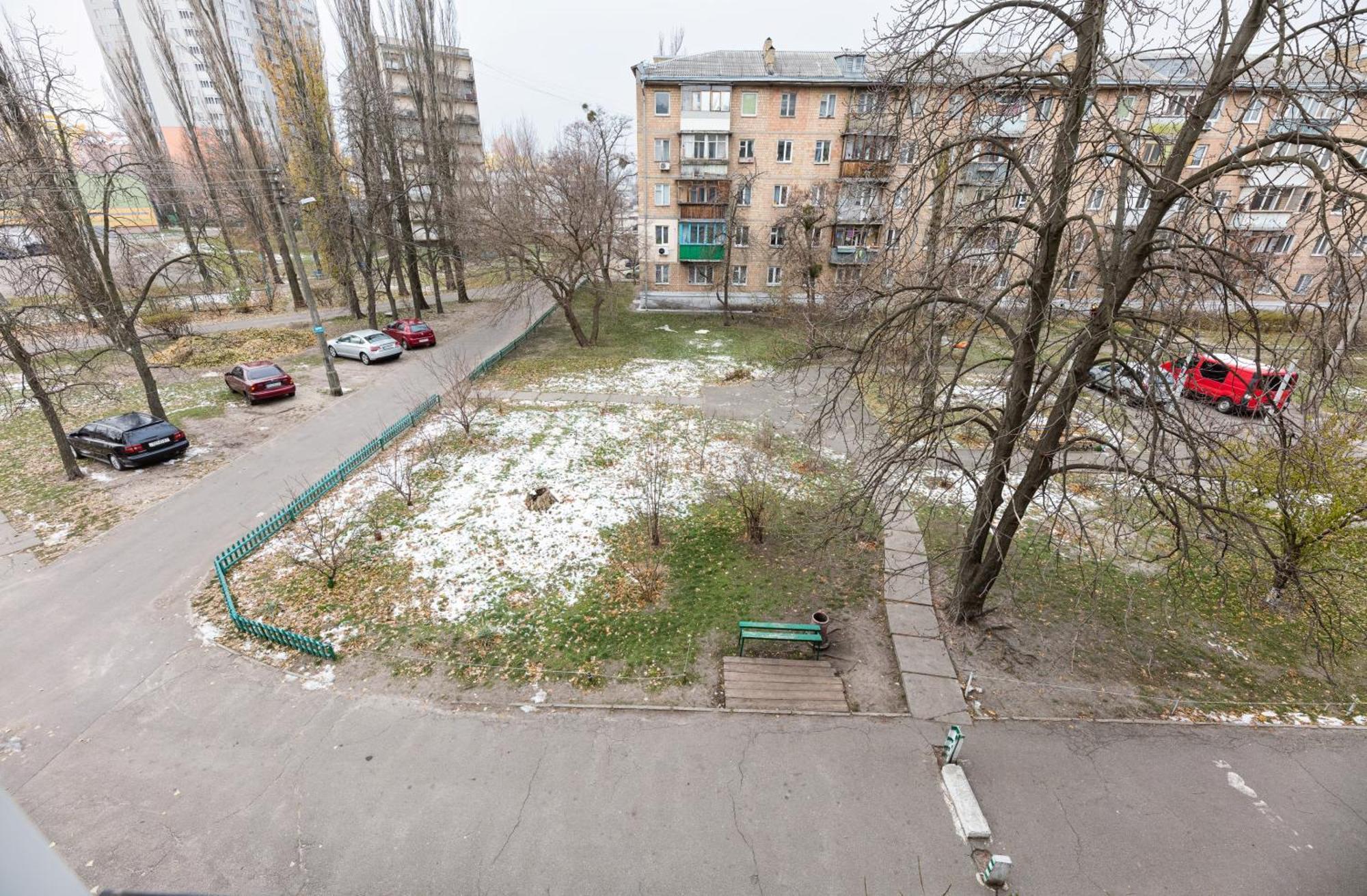 Апартаменти Дарницька Площа Kiev Exteriör bild